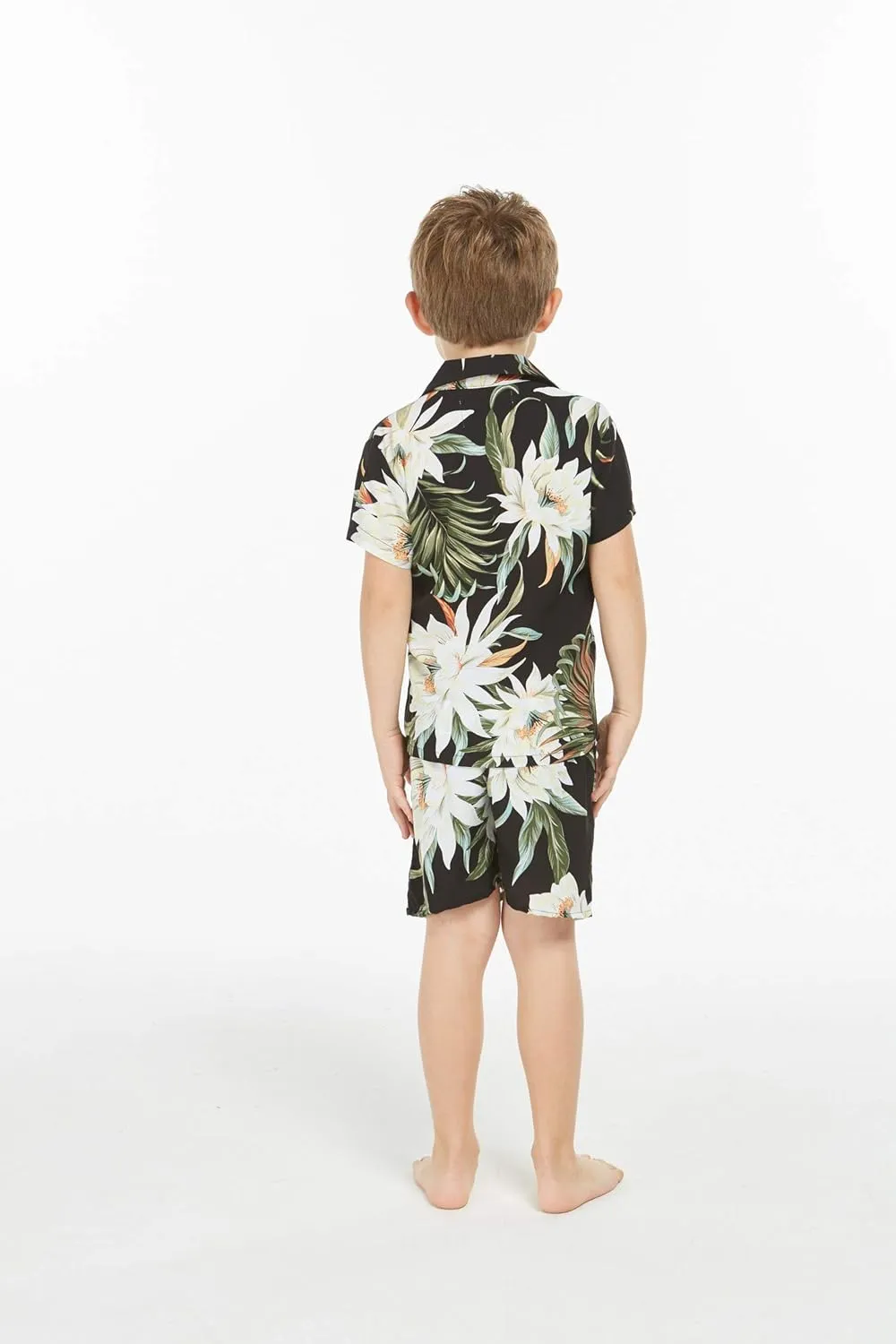 Matchable Family Hawaiian Luau Men Women Girl Boy Clothes in Wispy Cereus Black