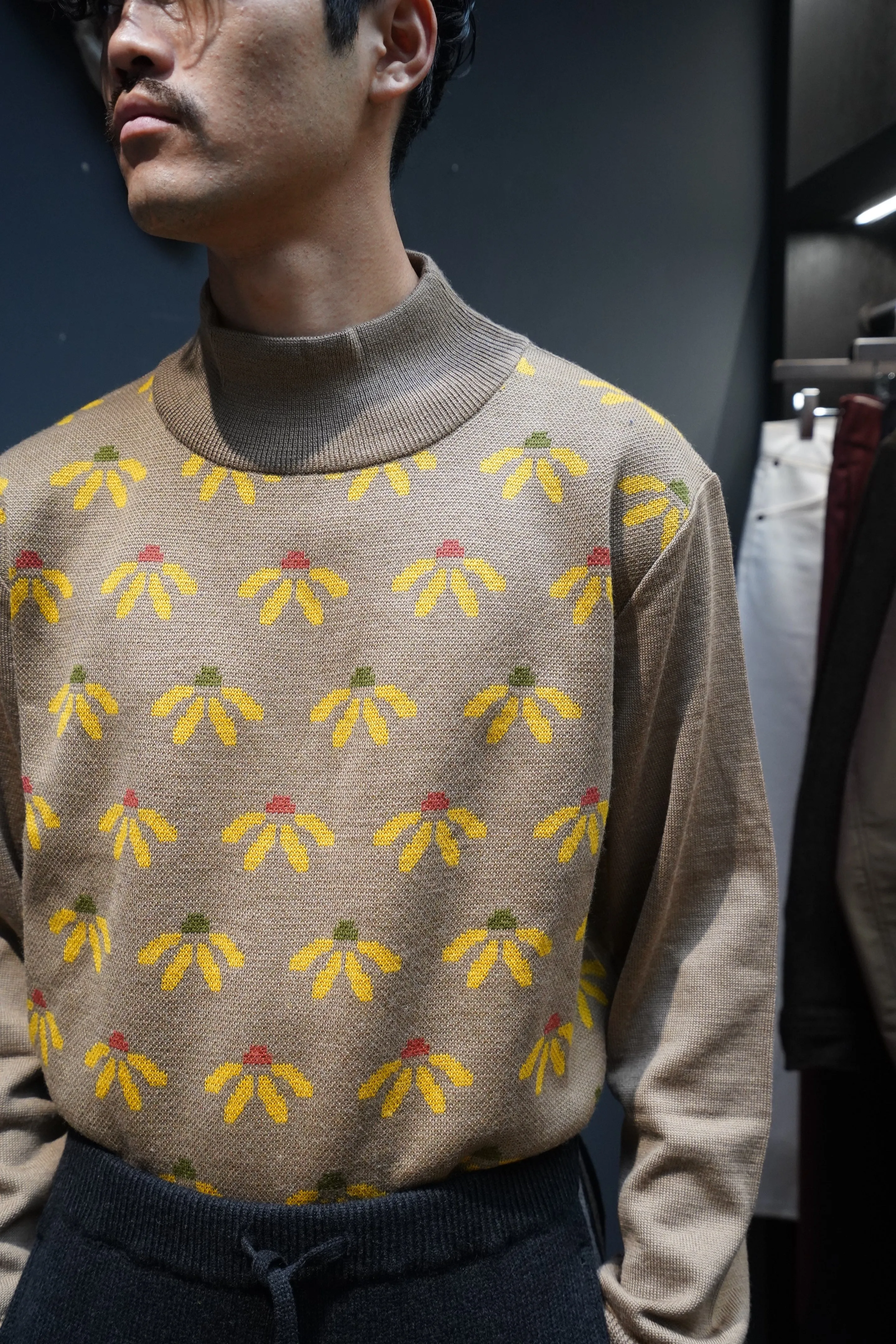 Sasquatchfabrix. MOCKNECK KNIT "FLOWER" (MOCHA)