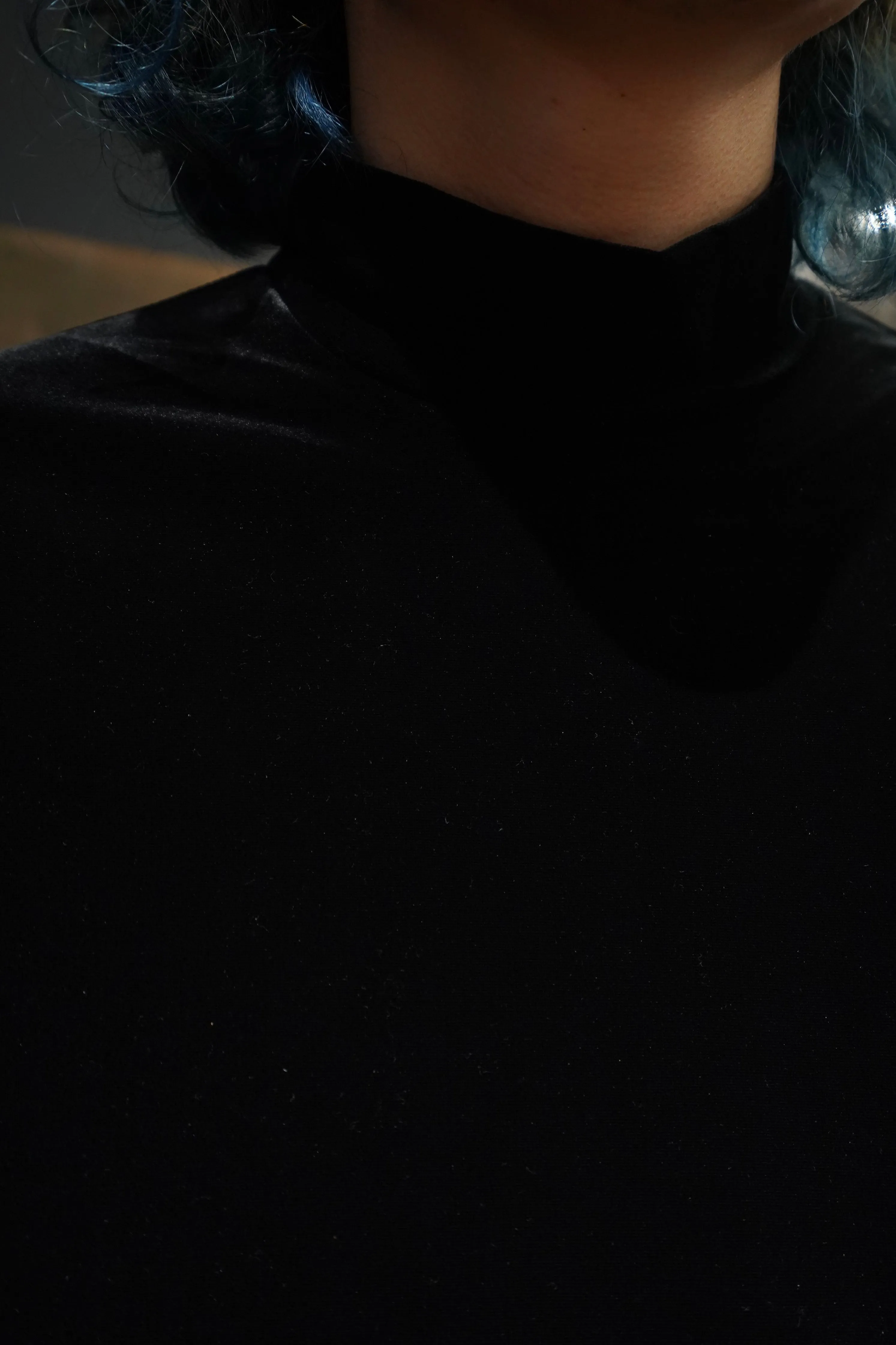 Sasquatchfabrix. VELOUR MOCKNECK (BLACK×BLACK)