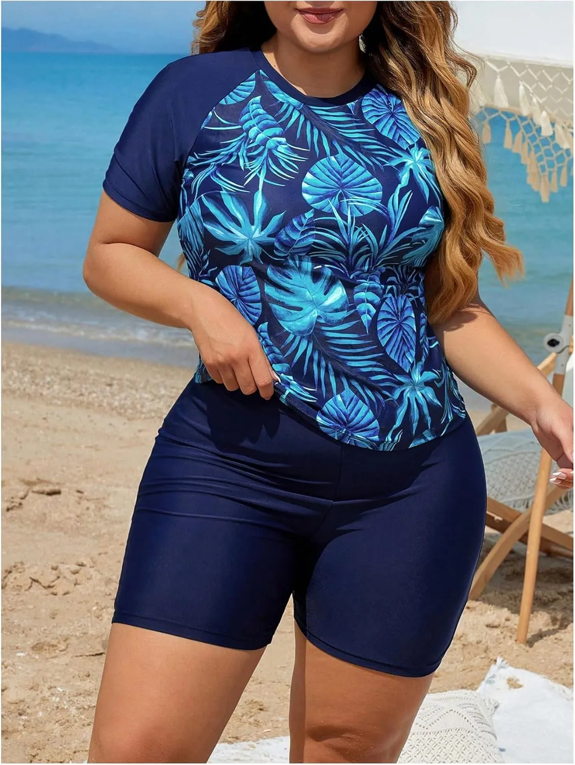SOLY HUX Women's Plus Size Tankini Swimsuits Tropical Rash Guard Short Sleeve Swim Shirt with Shorts Two Piece Bathing Suit