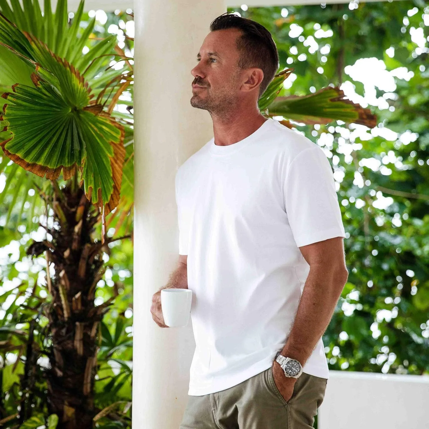 Stain-Proof Crew Neck White Short Sleeve Basic Tee Shirt