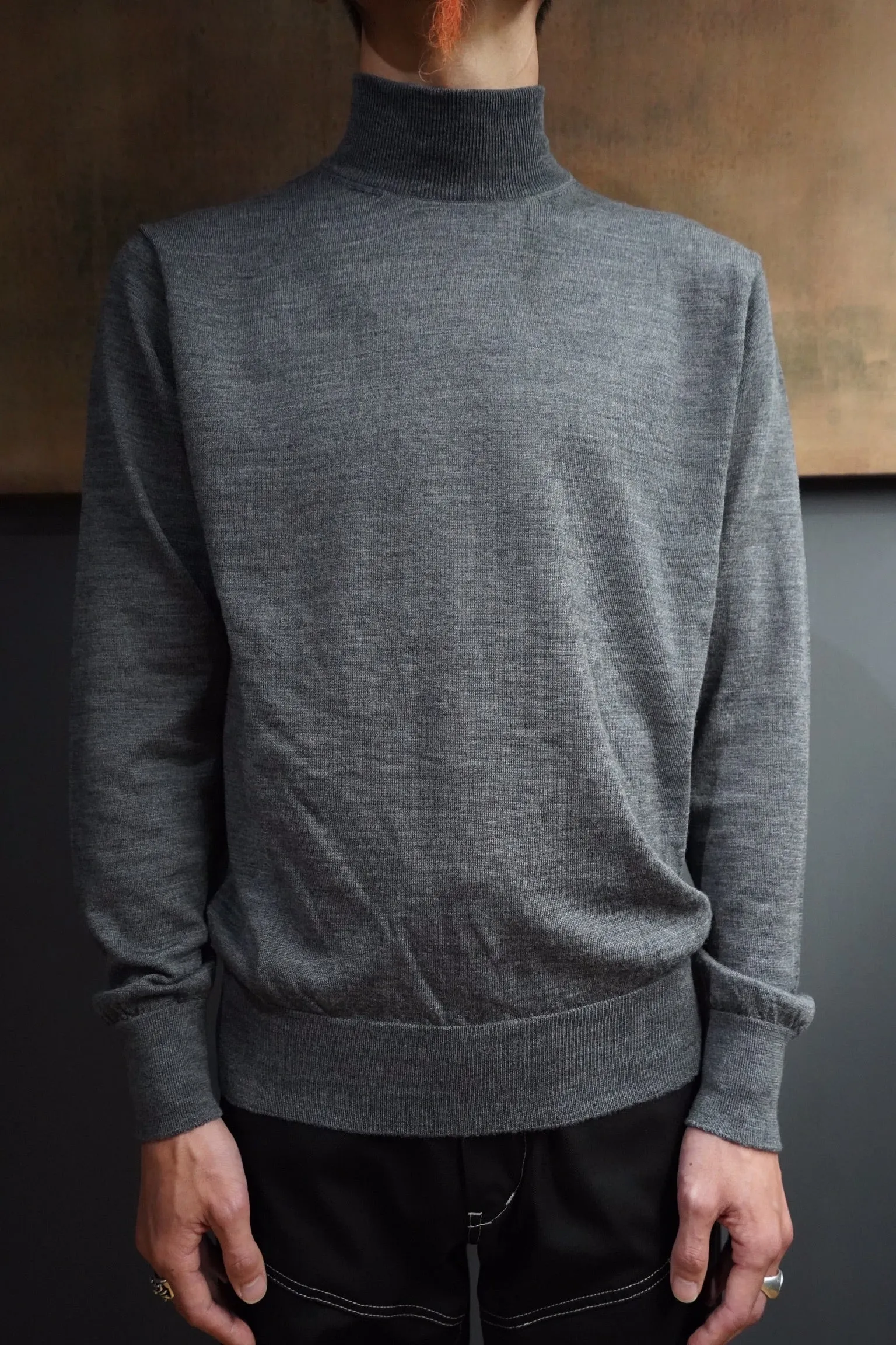 Standard Mockneck Knit (GRAY)