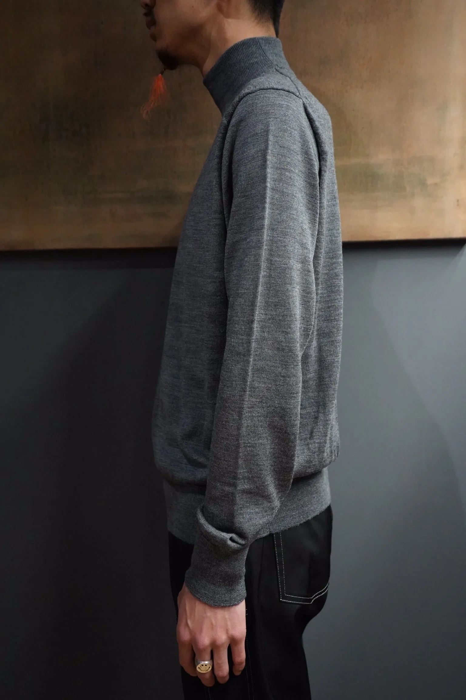 Standard Mockneck Knit (GRAY)