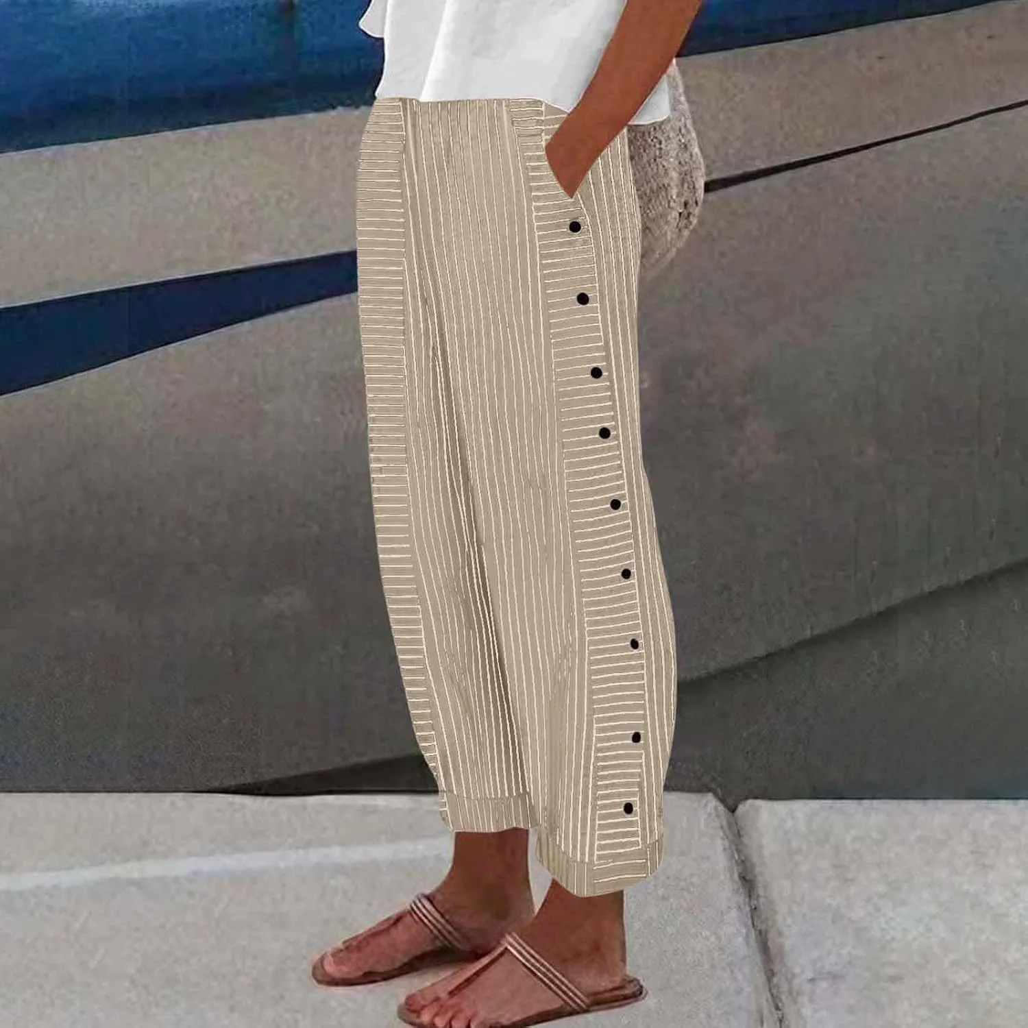 Striped Linen Pants Women Elastic High Waisted Cropped Pants Side Button Summer Vacation Capri Pants with Pockets