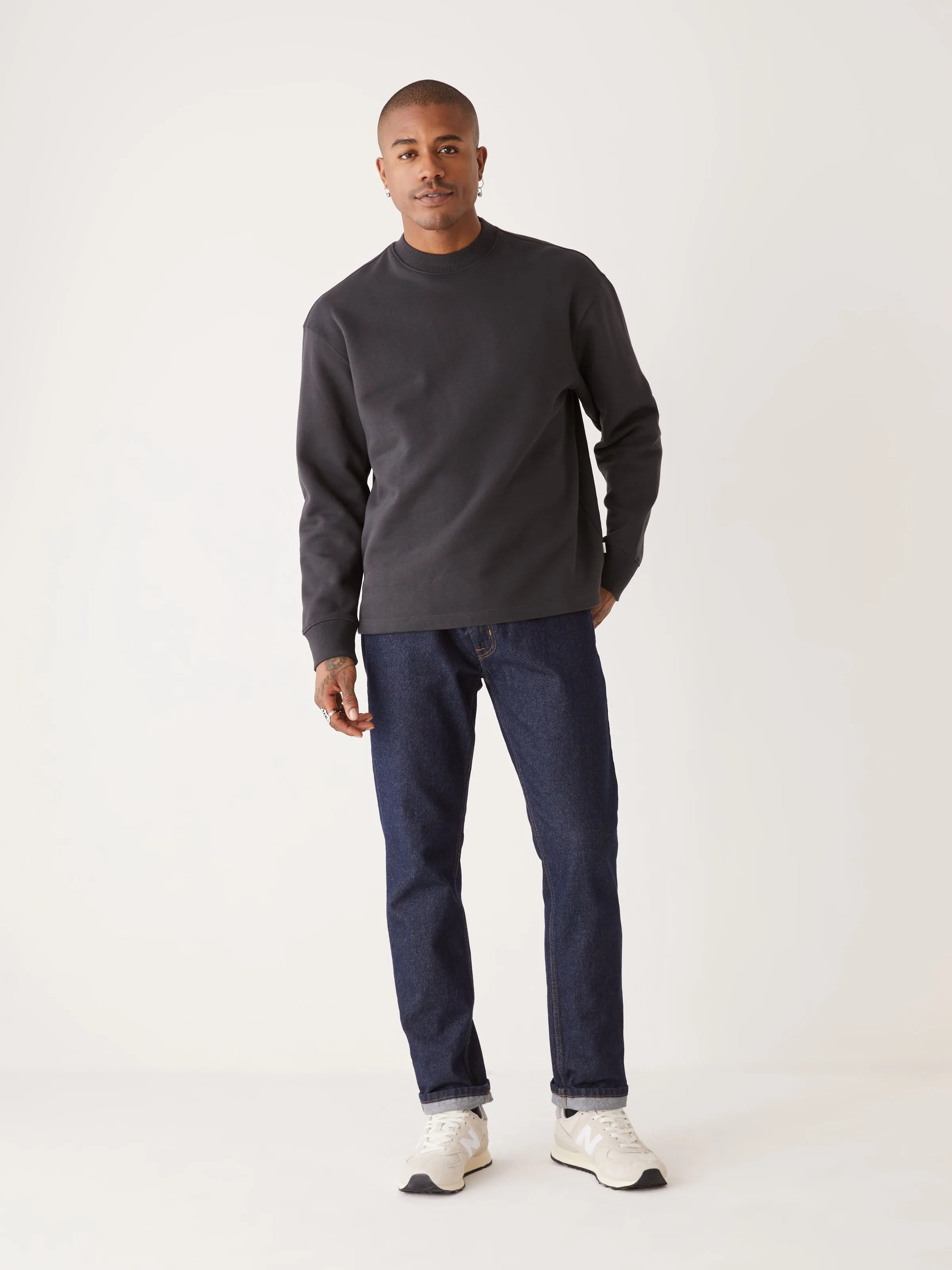 The French Fleece Mockneck in Washed Black