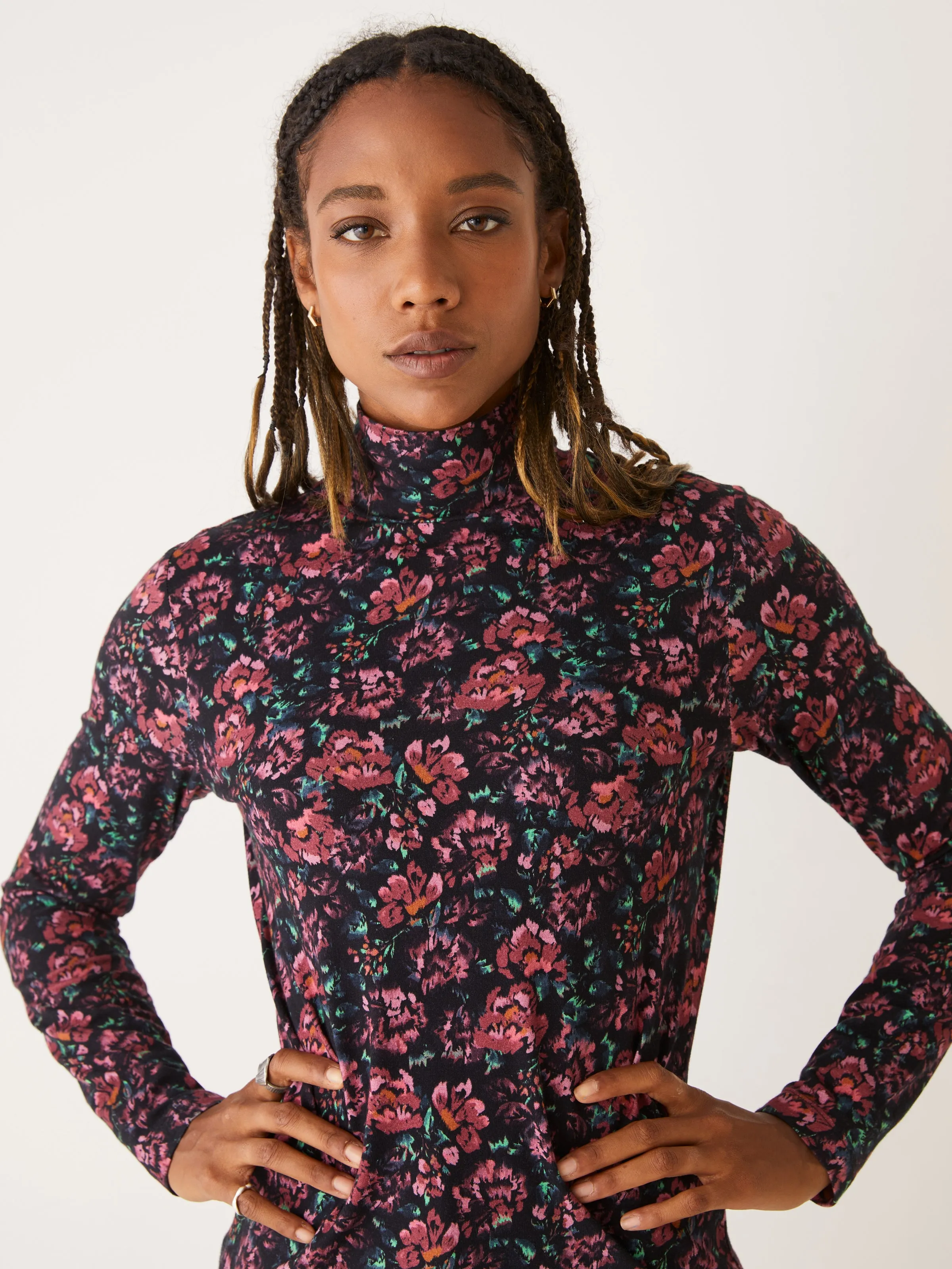 The Long Sleeve Mockneck in Currant