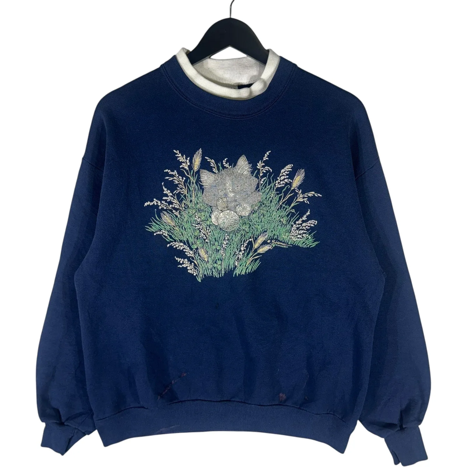 Women's Kitten In The Grass Mockneck Nature Crewneck